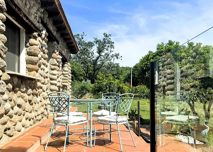 Aprisco De * Candeleda