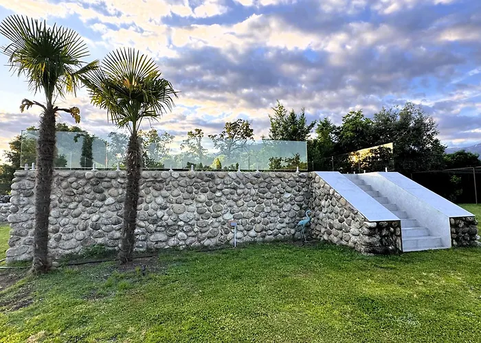 Aprisco De * Candeleda